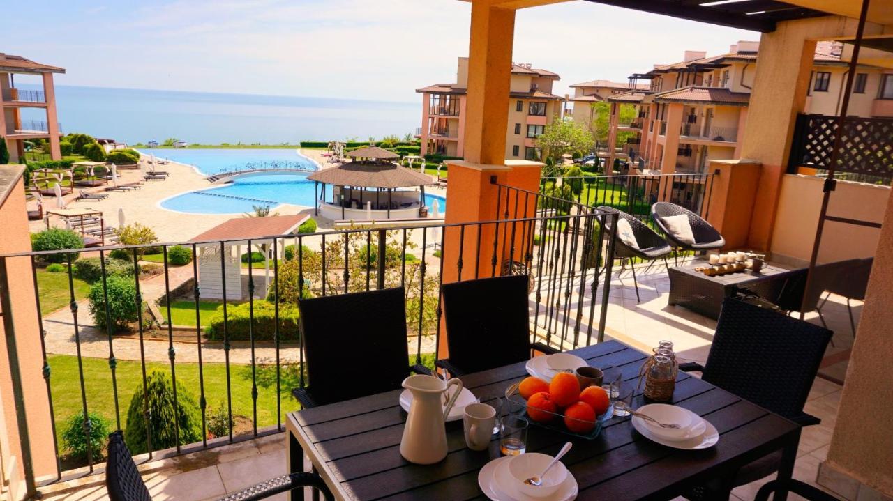 Apartment Decora Sea View 토폴라 외부 사진